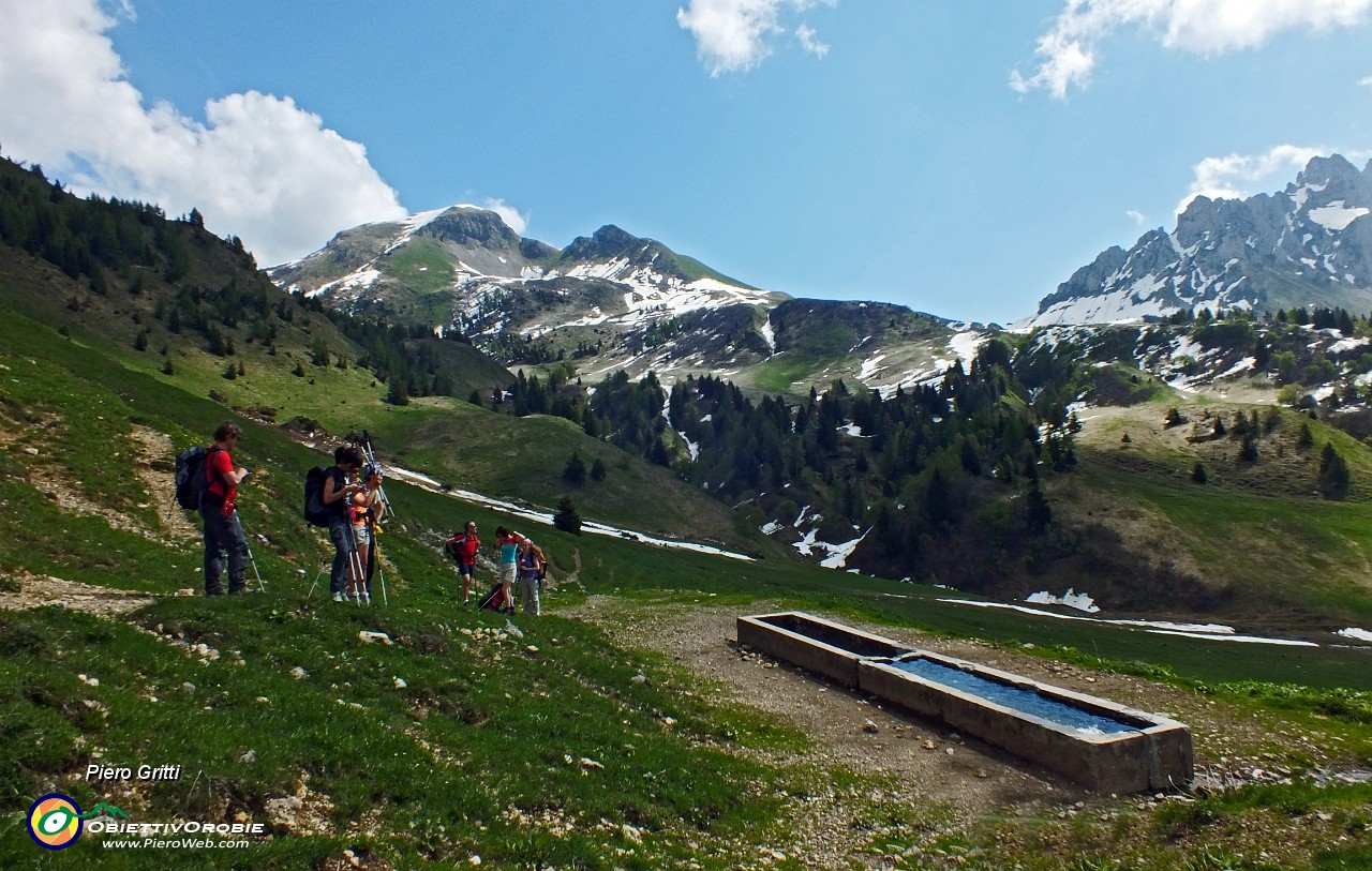 24 Dalla Malga Rena vista in Campione-Campioncino e Cima di Baione.JPG